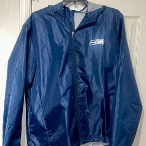 2XL Men’s Seattle Seahawks hooded jacket 3 pockets like new